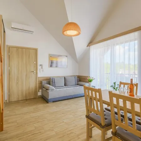 APARTAMENTY PIAMOLA Willa Zacisze Kąty Rybackie Zewnętrze zdjęcie
